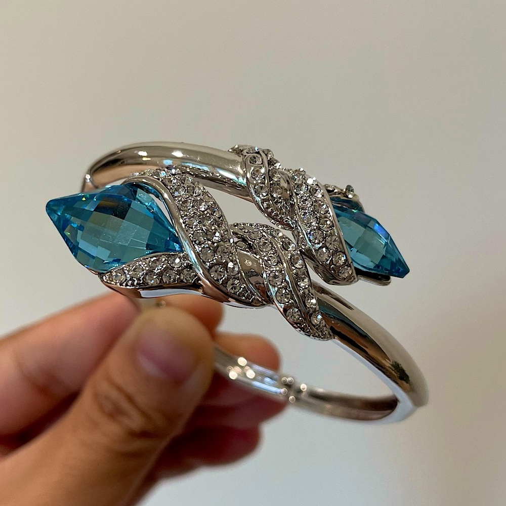 NWT Swarovski bracelet